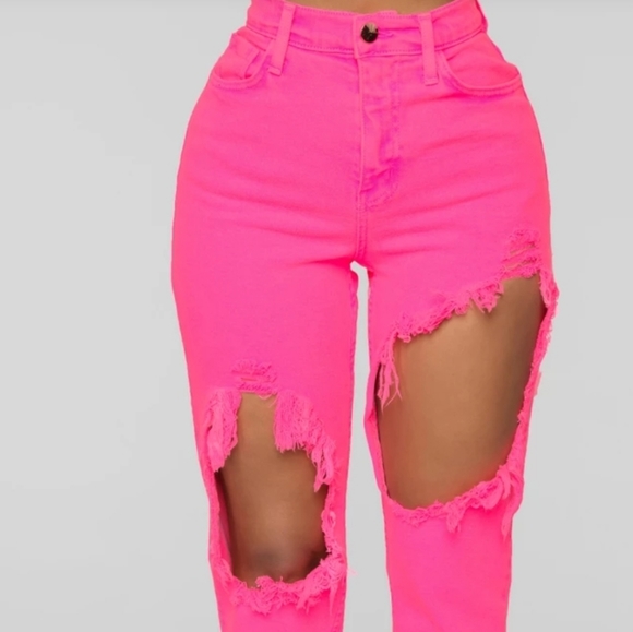 Time to Burn Distressed Boyfriend Jeans - Picture 2 of 4